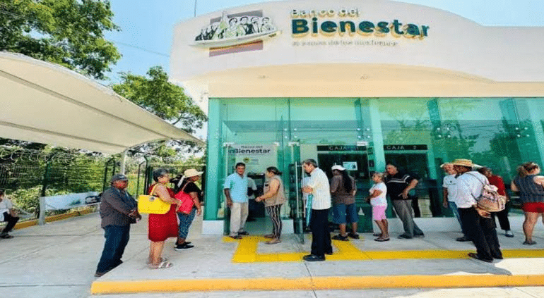 Pagos del bienestar: quienes reciben pensiones y becas en septiembre