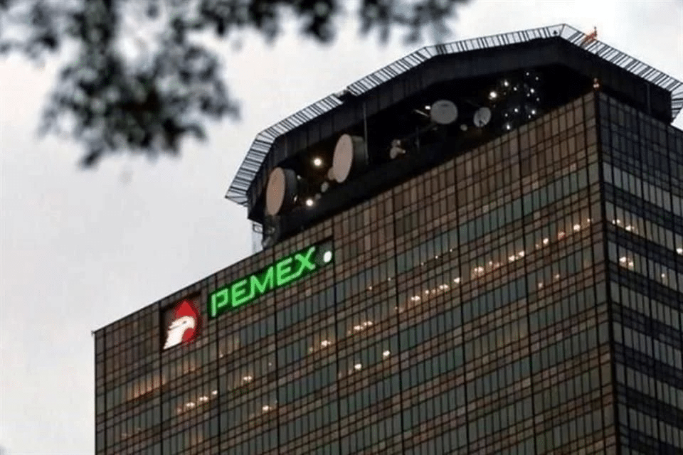 Reabren cinco auditorías por sobornos en Pemex