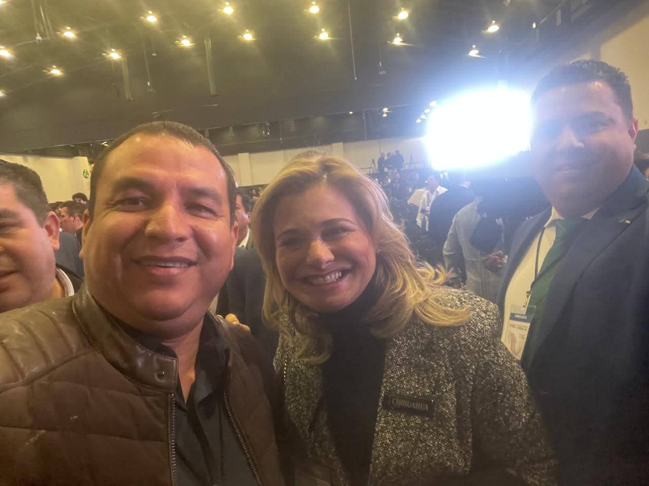 Alcalde Olvera agradece a la Gobernadora Maru Campos su apoyo en este primer año de gobierno