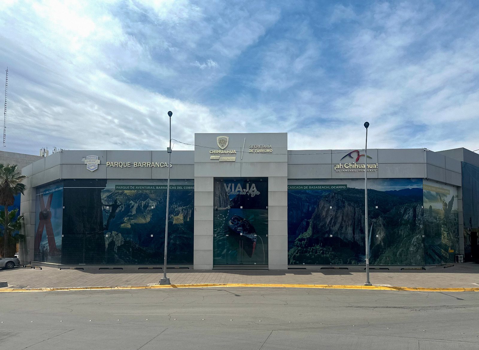 Instala Turismo centro de acopio en apoyo a familias afectadas por inundaciones en Casas Grandes