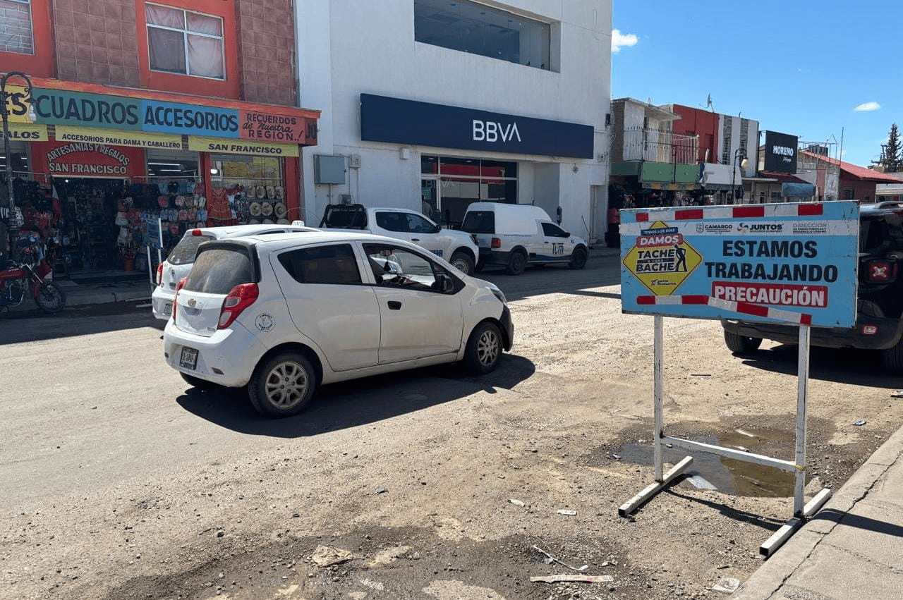JMAS avanza en reparaciones y bacheo coordinado con Presidencia Municipal