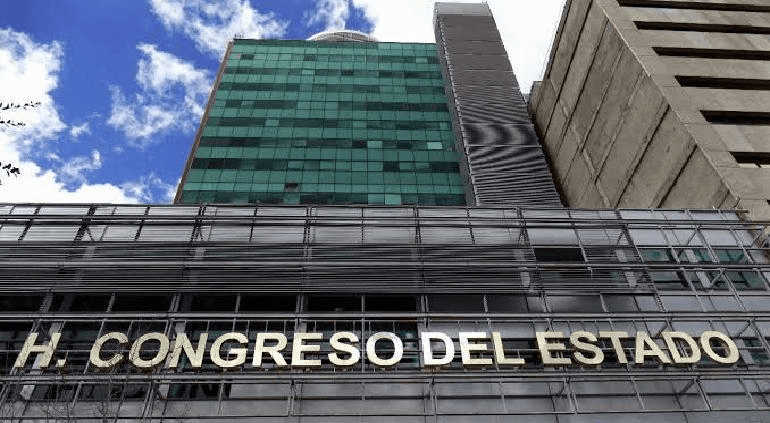 Turnan a Comisión iniciativa de trato digno a adultos mayores