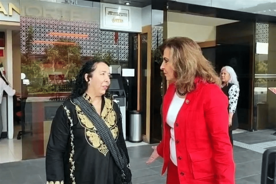 Piden a morenista ligada a ‘La Mayiza’ pedir licencia