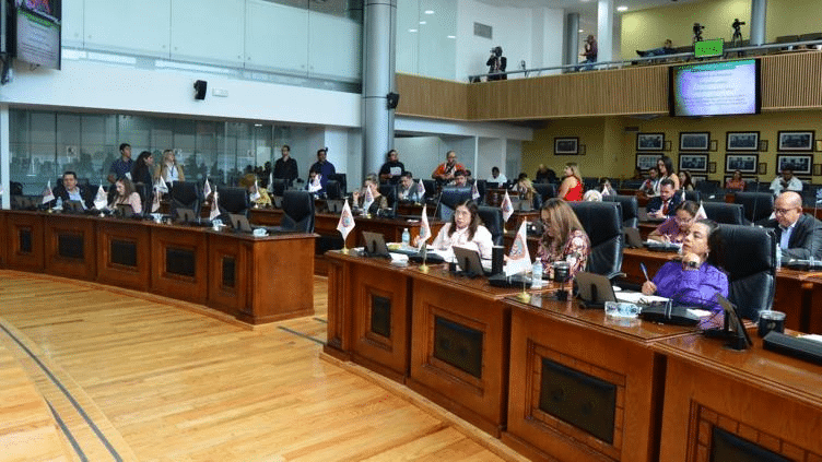 Exhorta Congreso a Adán Agusto que pida licencia por caso Barredora