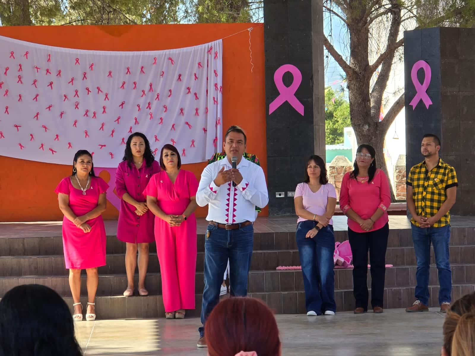 La Cruz conmemora el Día Mundial de la Lucha contra el Cáncer de Mama con actividades para las mujeres del municipio