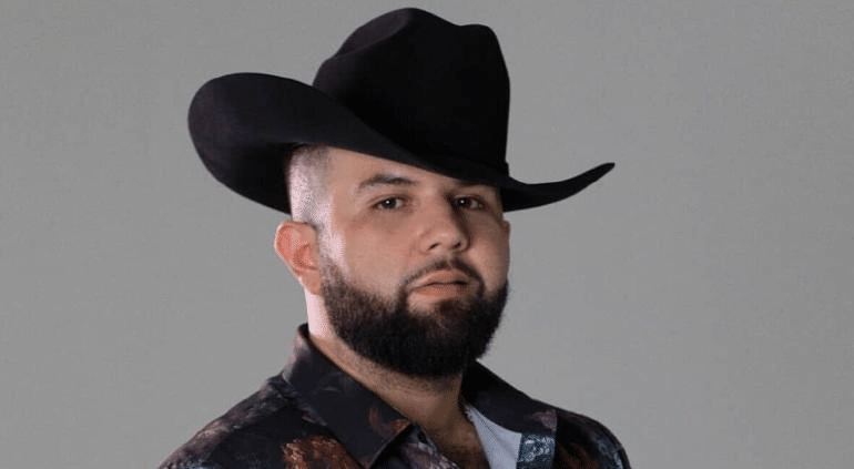 Lanza Carín León su disquera; apoyará a artistas sonorenses