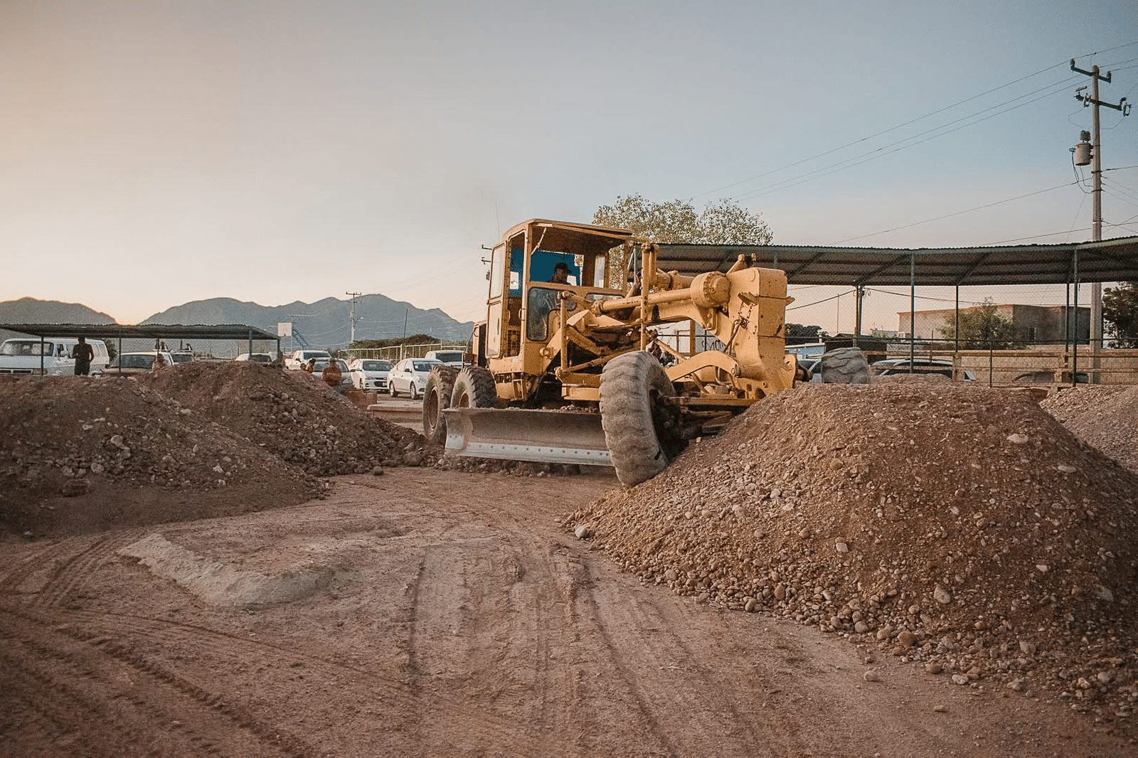 Municipio y Estado ejecutan 7 obras simultáneas en Camargo con más de 10 millones de pesos en inversión