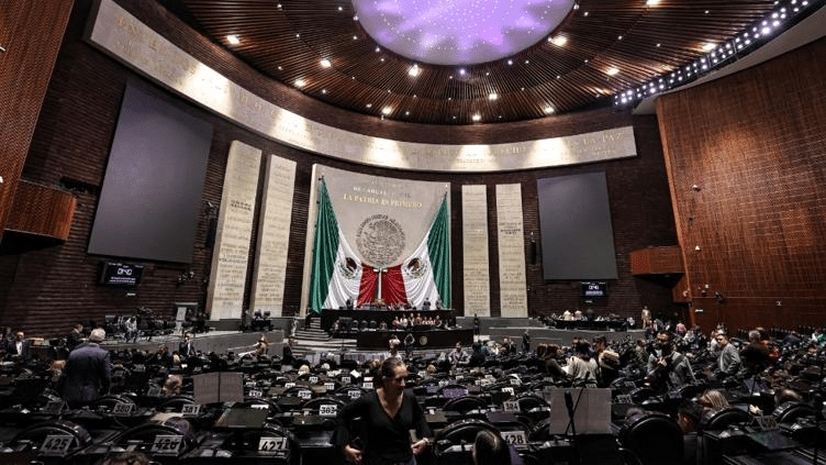 Aprueban aumento del IEPS a sodas, cigarros, videojuegos y más