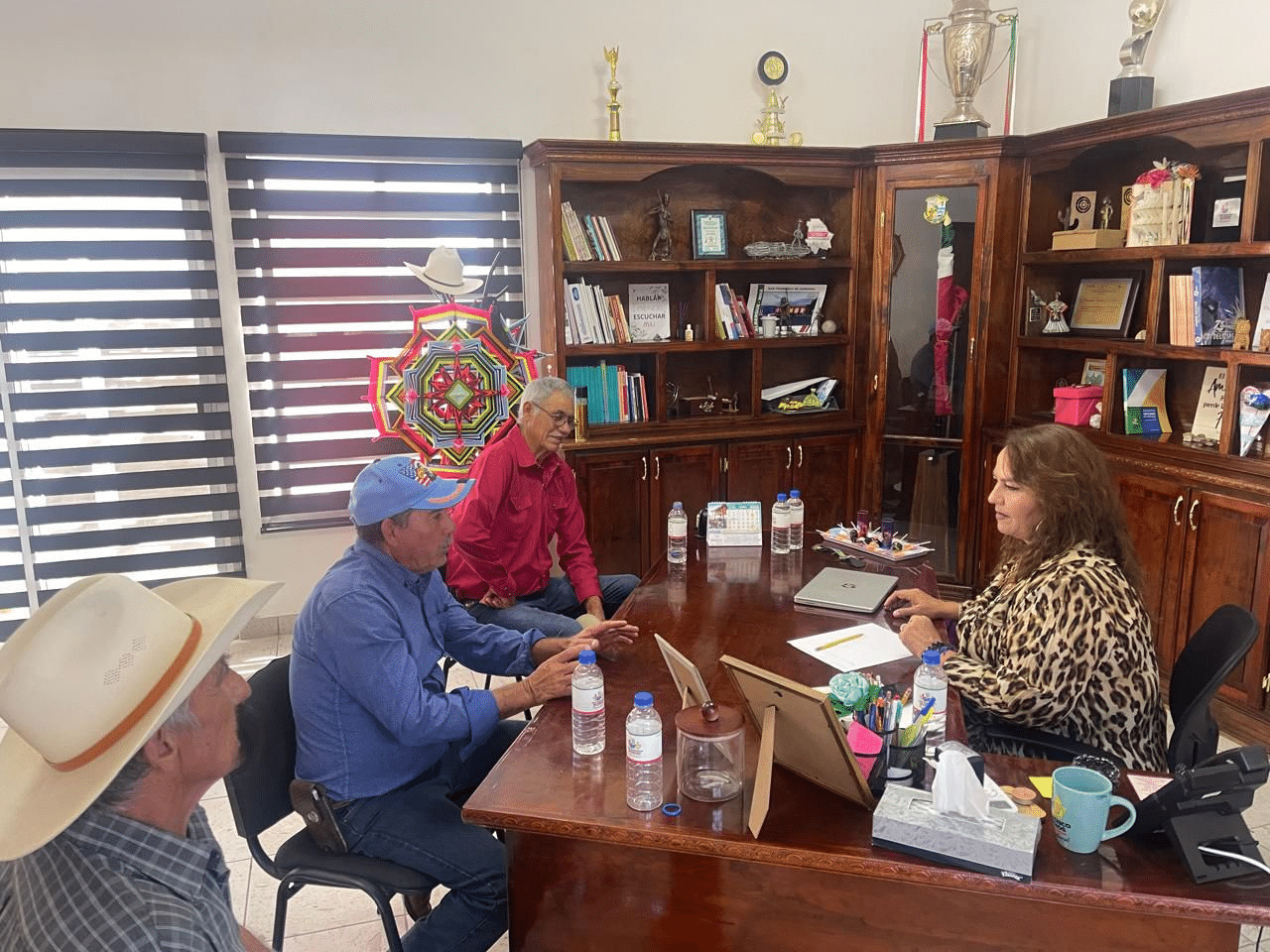 Se reúne Alcaldesa Norma Pavía con ejido de Rancho Nuevo; agradece disposición para colaborar en perforación de pozo para la comunidad