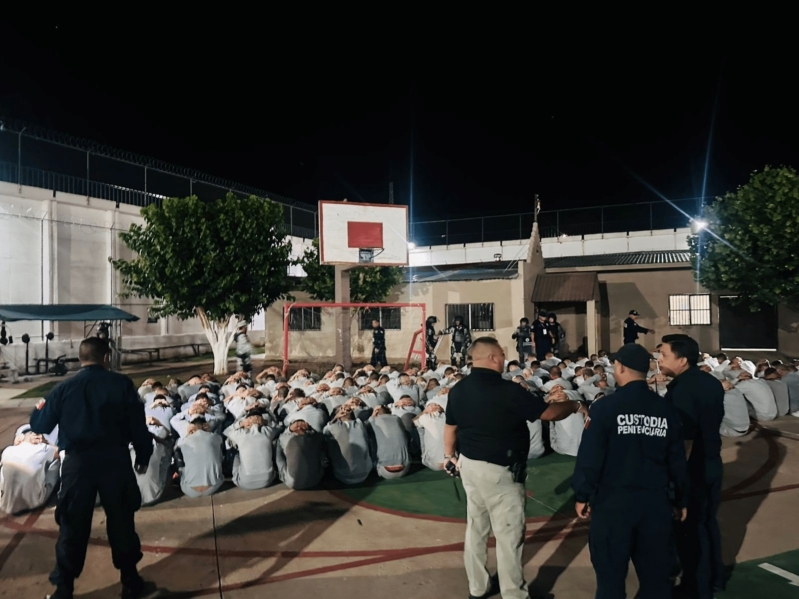 Suman 11 revisiones a centros penitenciarios en 4 meses