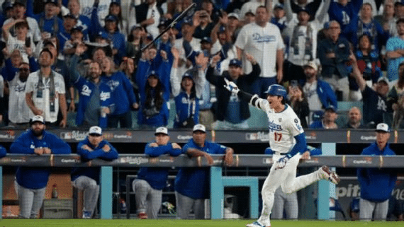 Ohtani iguala récord de jonrones de Dodgers en playoffs