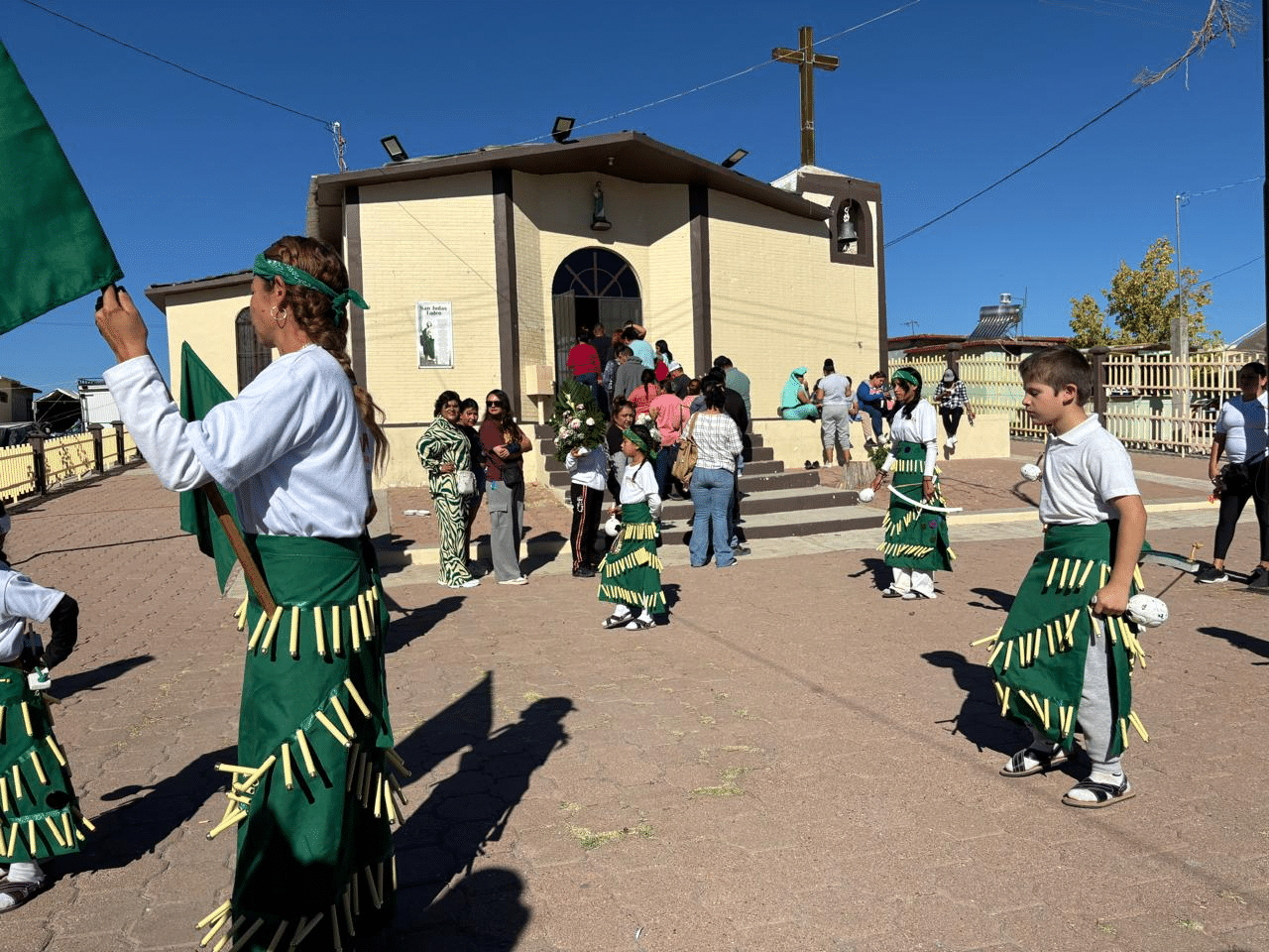 Celebran a San Judas Tadeo en la comunidad de Alicantes