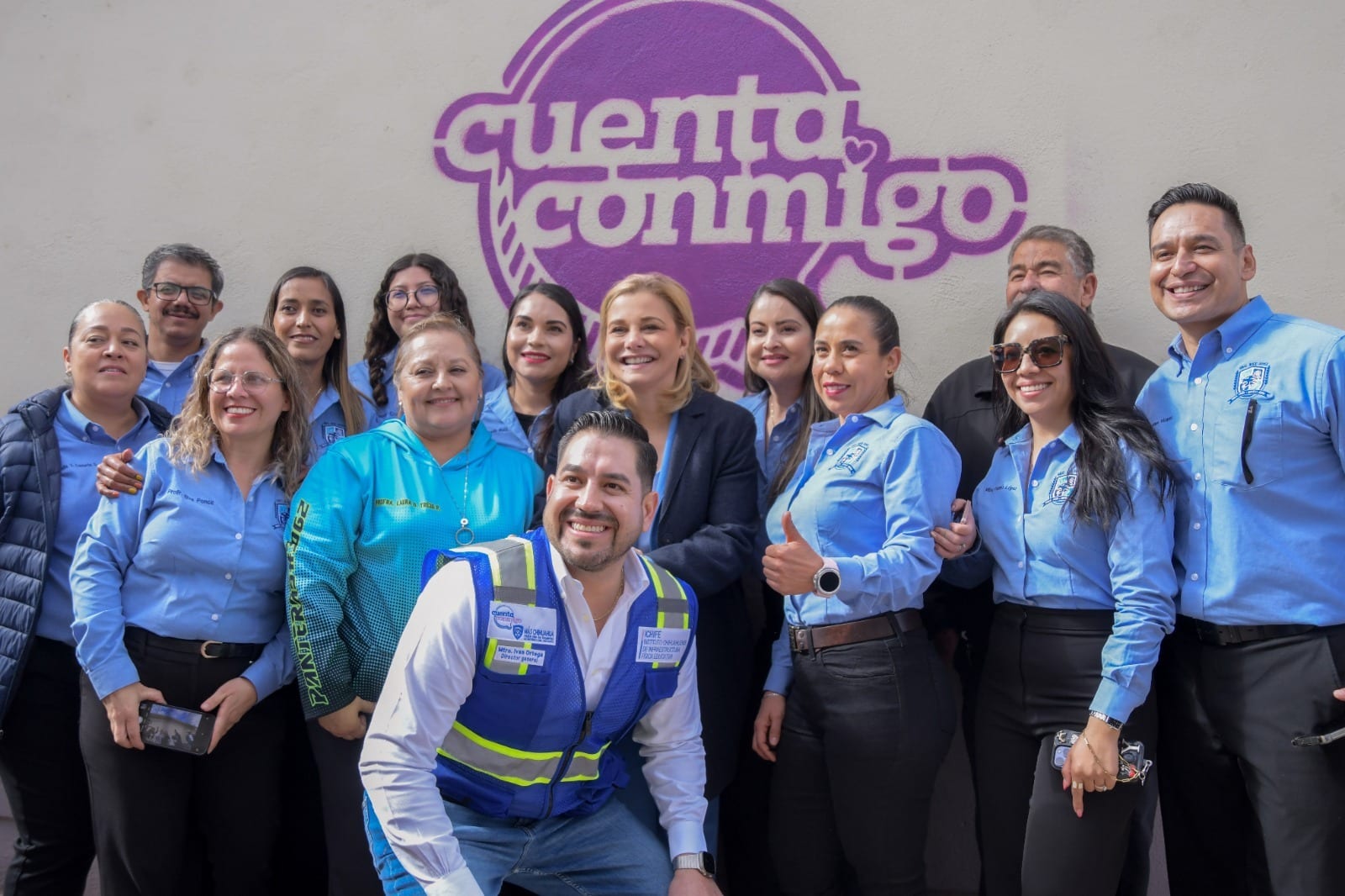 Maru Campos preside entrega de mobiliario y equipo para 36 escuelas de la región noroeste del estado