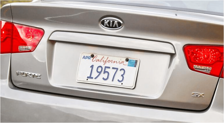 $7 mil 302 millones por regularización de «chuecos», presume Hacienda