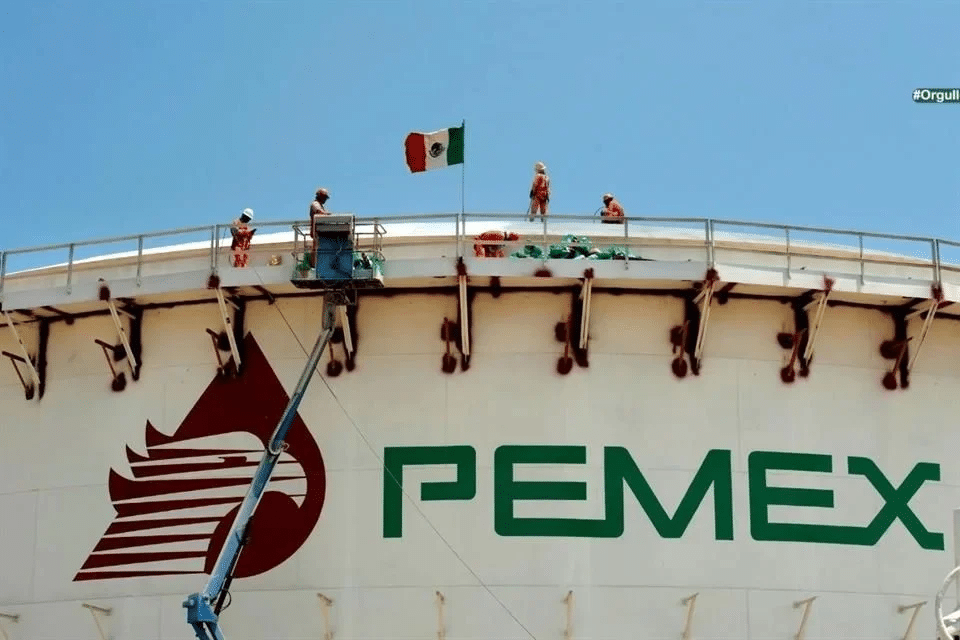 Tardará Pemex en pagar a proveedores… 8 años