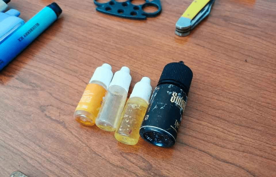 Advierten a padres sobre vapeadores, piden vigilancia de sus hijos