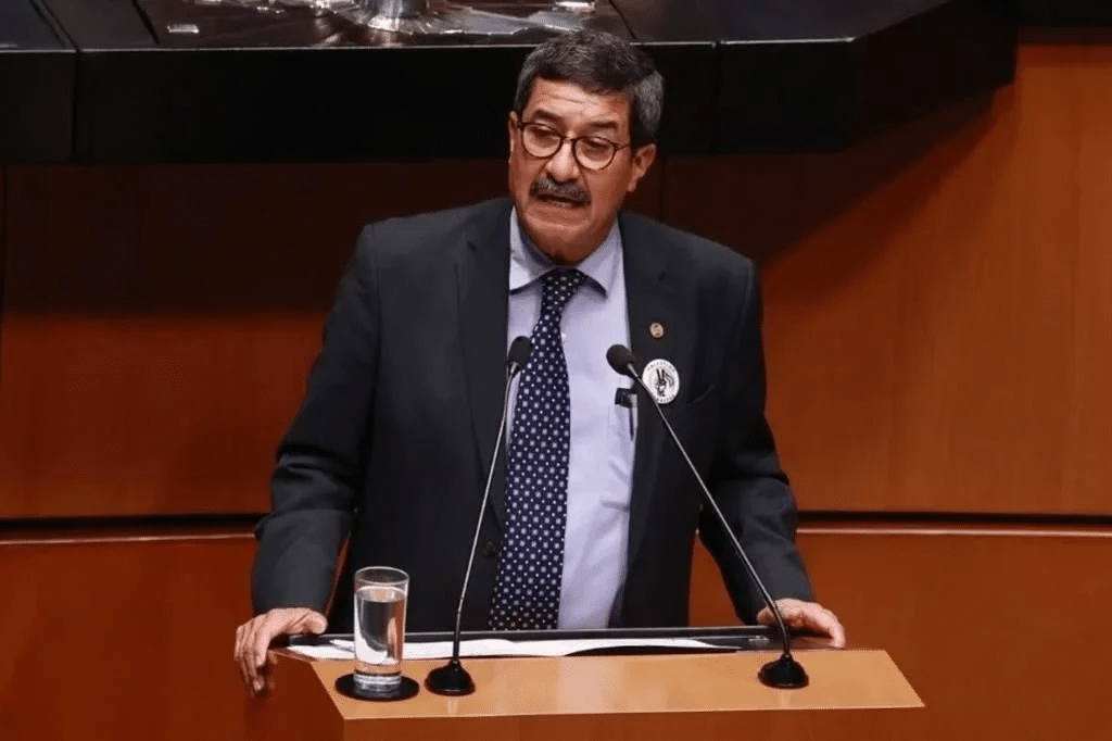 Acusa Corral desesperación tras aseguramiento de cabaña