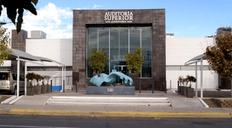 Pagó su crédito INFONAVIT con recursos municipales; la inhabilitan