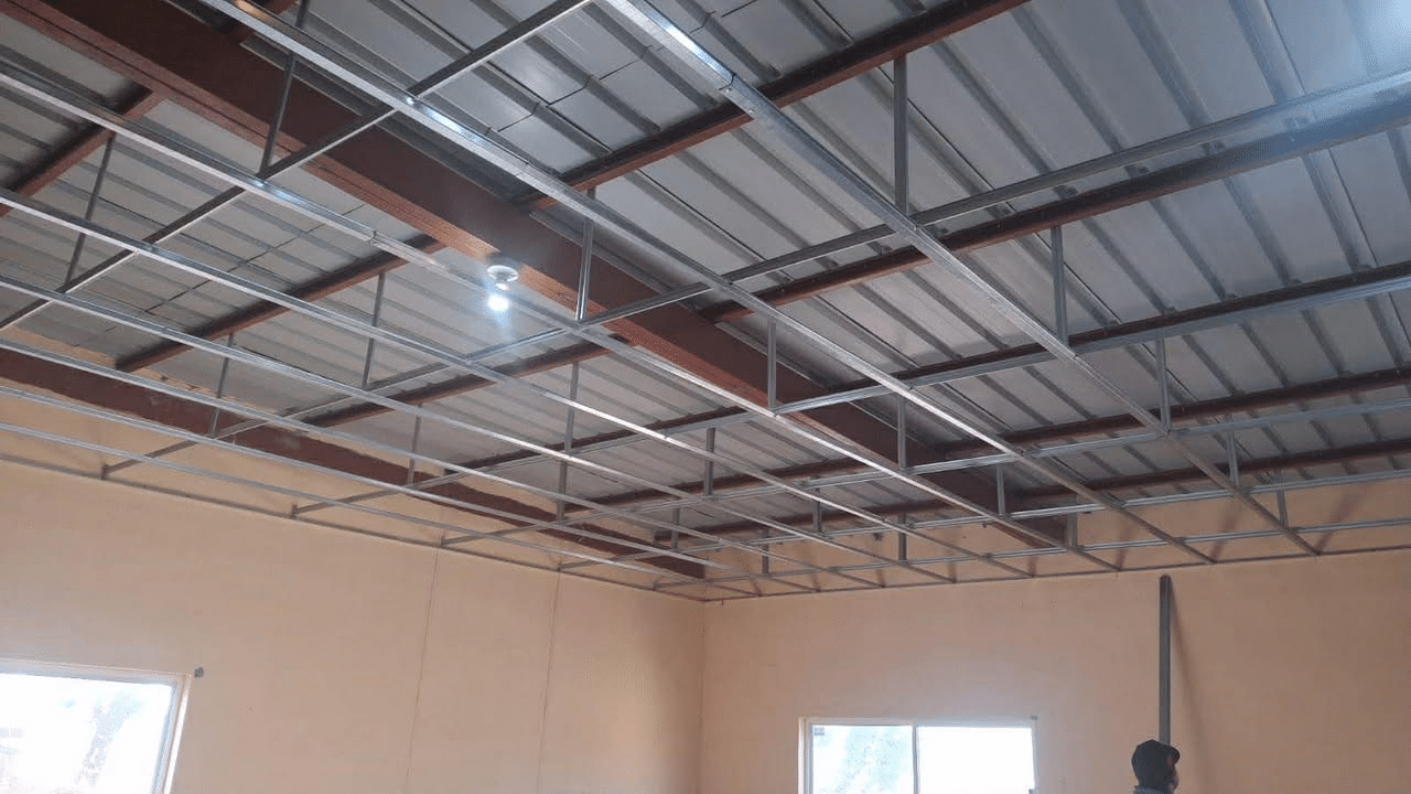 Gobierno Municipal de San Francisco de Conchos mejora salón de usos múltiples en El Tigre