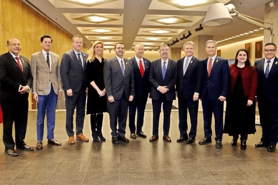 Canceló CSP reunión con congresistas, acusa republicano