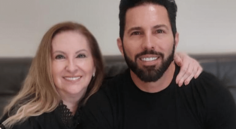 Por exigir $300 mil, rechazaron a mamá de Poncho De Nigris en LCDLF