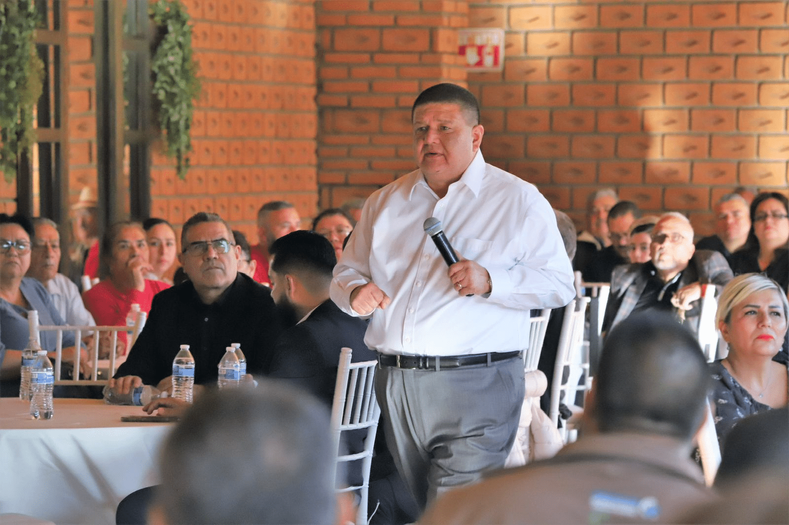 Propone Fiscal César Jáuregui convenio de colaboración con iglesias para fortalecer la prevención de la violencia