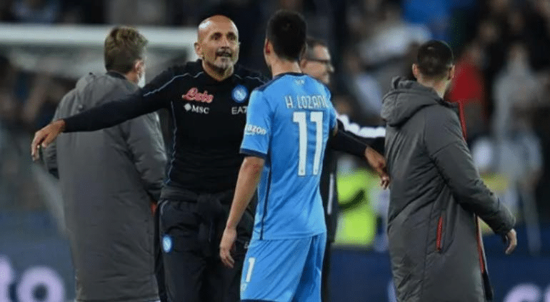 “Quiero verlo en Europa”; elogió Luciano Spalleti a Chucky Lozano