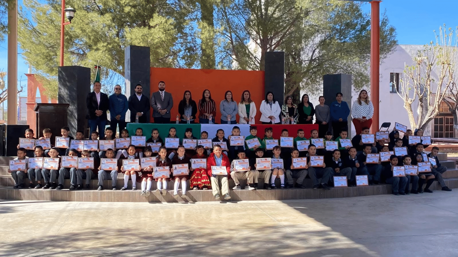 Mañana más de 60 alumnos jurarán bandera en acto cívico en La Cruz