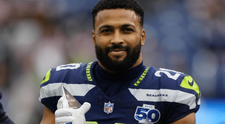 Chihuahua en el Super Bowl; estas son las raíces de Julian Love