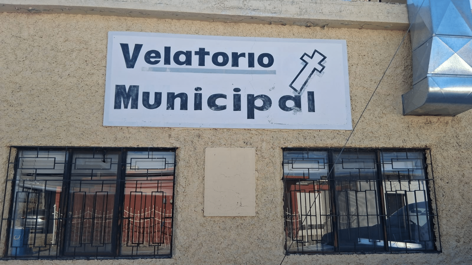 Remodelan velatorio de cabecera municipal en La Cruz