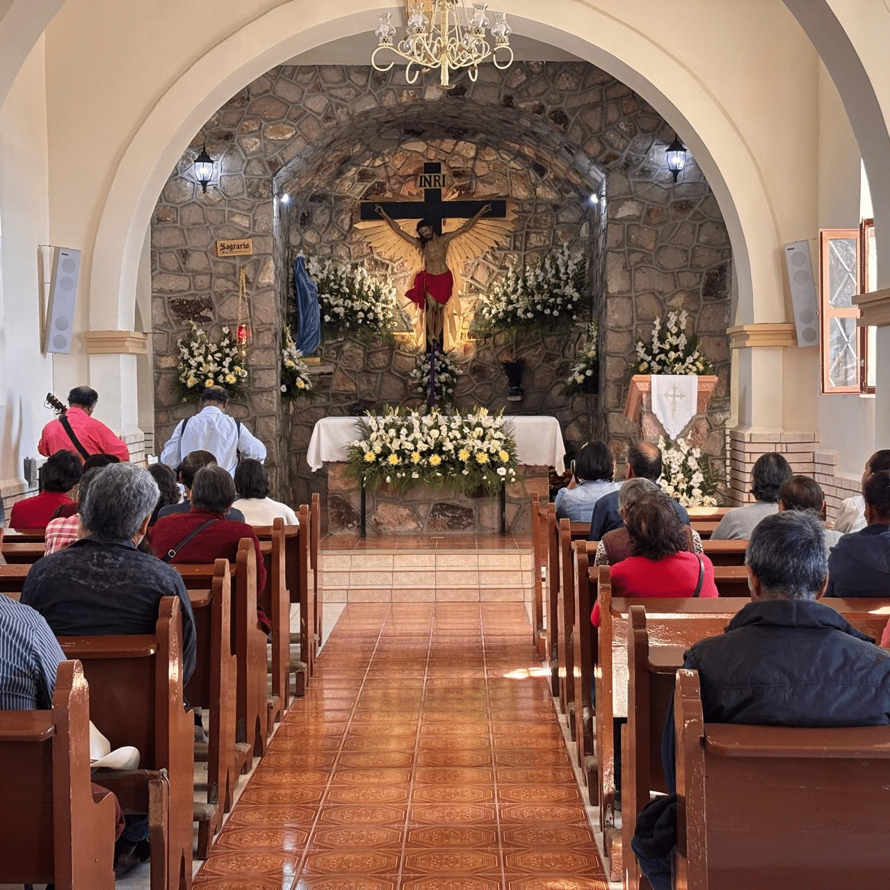 Celebran con fe y verbena al Señor de los Guerreros en Estación La Cruz