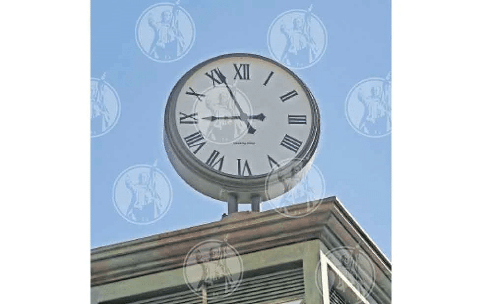 Llegó en Juárez la hora de adelantar el reloj