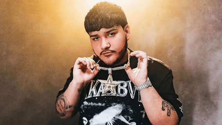 Multón a Víctor Mendivil por $762 mil; interpretó narcocorridos