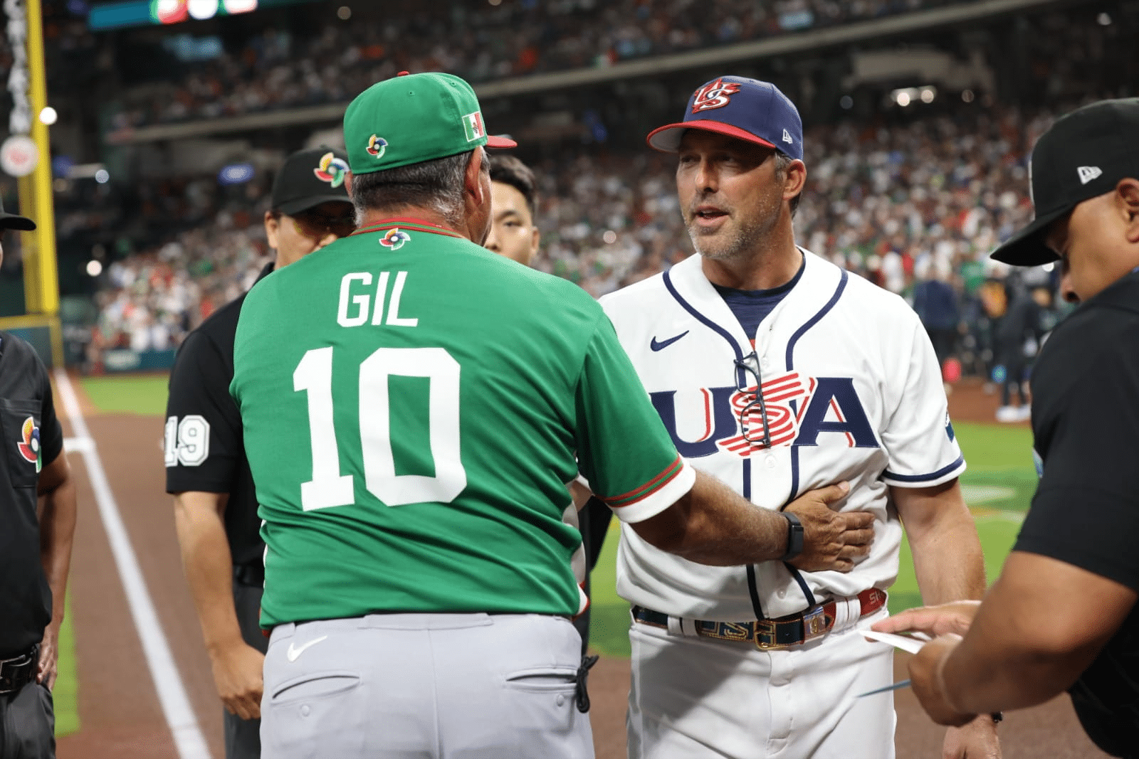 México cae en apretado duelo ante EUA en el Clásico Mundial de Beisbol
