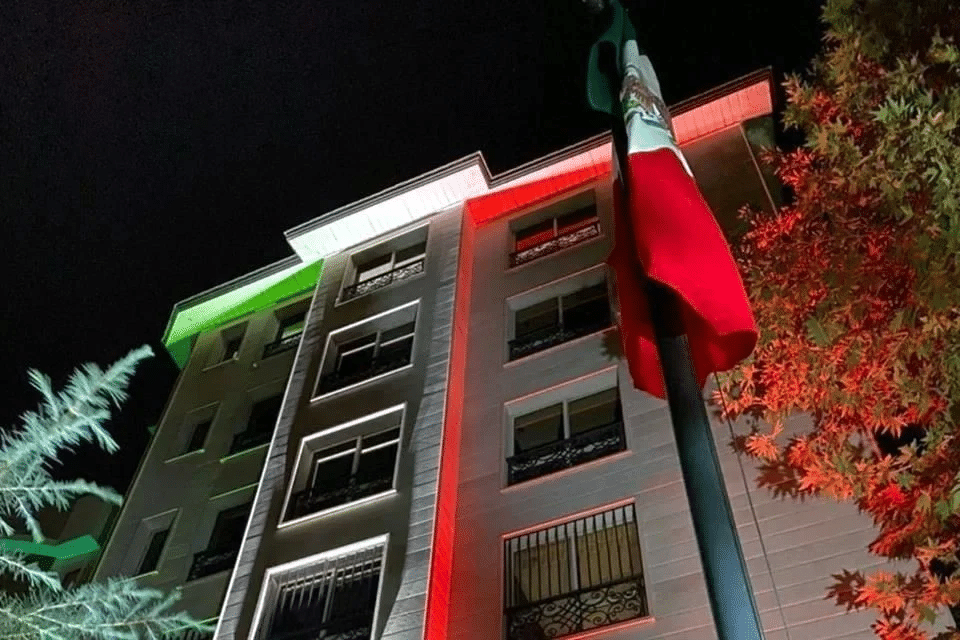 Cierra Embajada de México en Irán; opera a distancia
