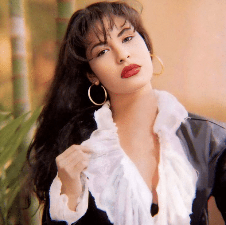 Familia de Selena demanda a Shein por usar su imagen