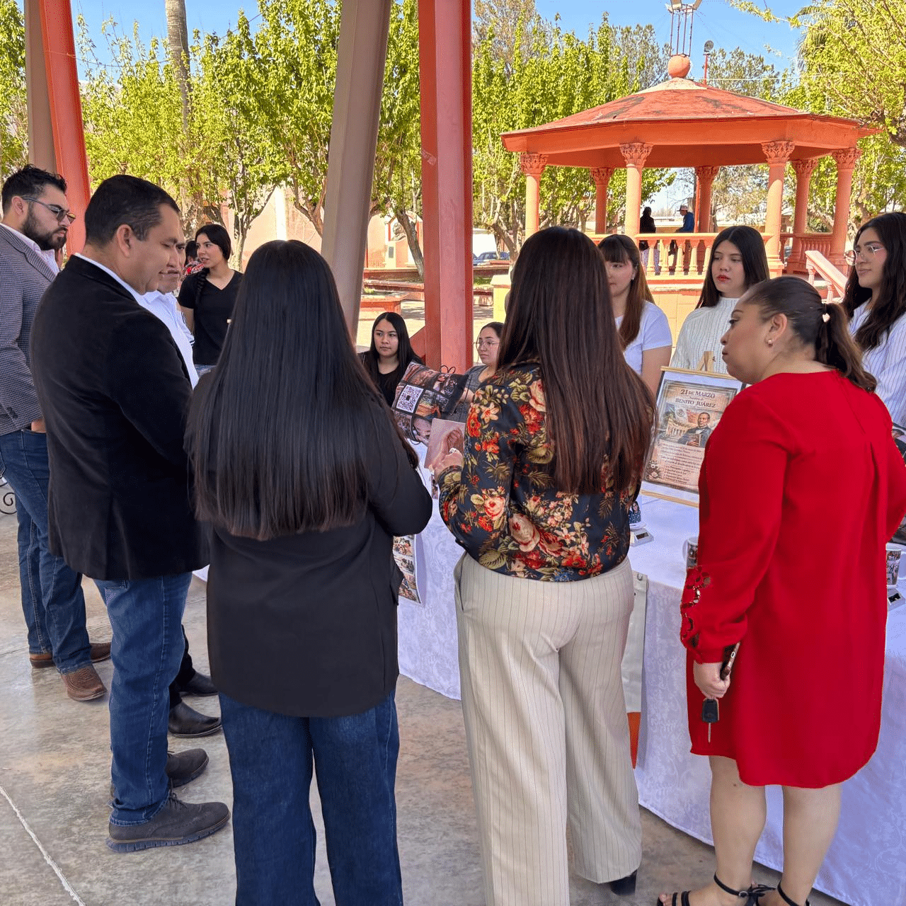 Más de 150 alumnos presentan en La Cruz resultados del semestre en talleres de la Misión Cultural