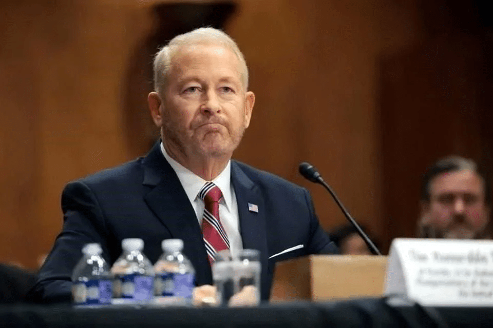 Pide Johnson no ayudar a régimen cubano tras llamado de AMLO