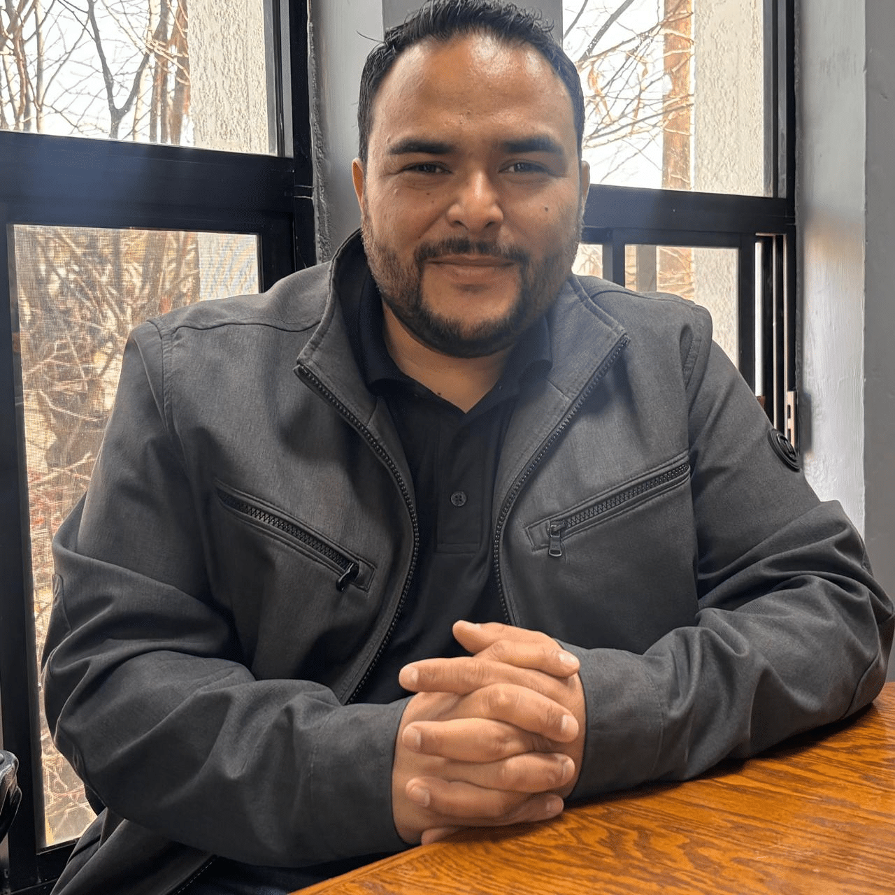 Llevan productos subsidiados a colonias de Camargo con apoyo de empresarios locales