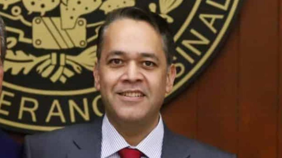 Exsecretario de Finanzas de Rocha Moya fue socio de otro integrante del gabinete de Sinaloa; reportó afiliación a 10 empresas