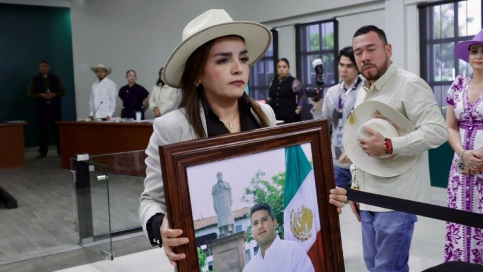 «Ojalá te hubieran protegido de la misma manera»: Grecia Quiroz critica que se le brinde seguridad a Rocha Moya y no se cuidara a Carlos Manzo
