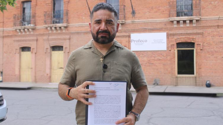 Denuncia Francisco Sánchez por presionar a registrar líneas