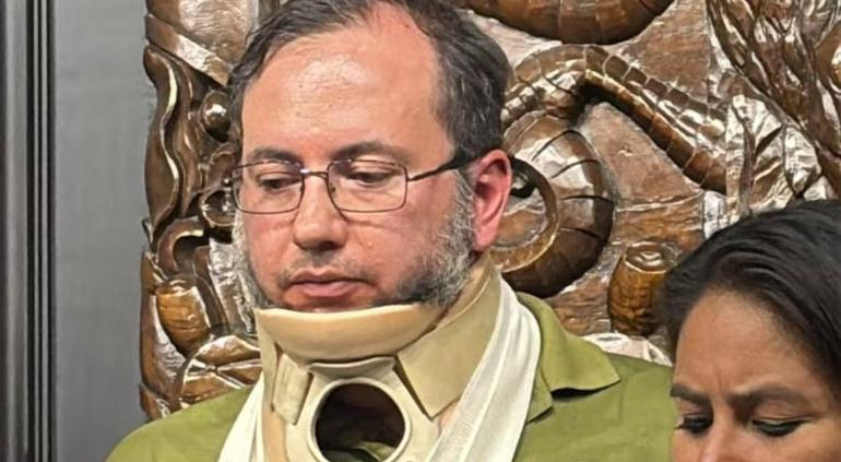 Millonario: Exhiben pagos del Senado a asistente de Noroña