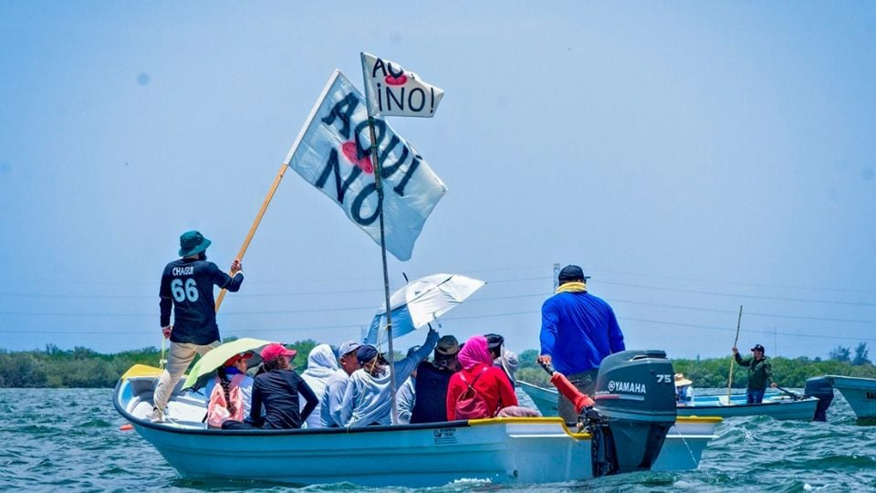 Comunidades indígenas toman de forma indefinida la planta de amoniaco en Topolobampo, Sinaloa