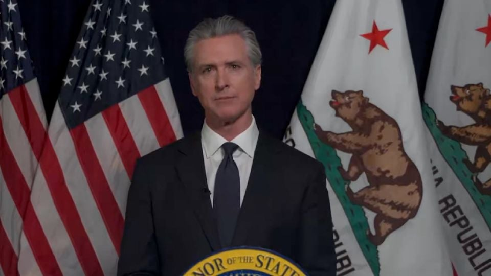 El gobernador de California, Gavin Newsom, anuncia que se encuentra bajo investigación del Departamento de Justicia