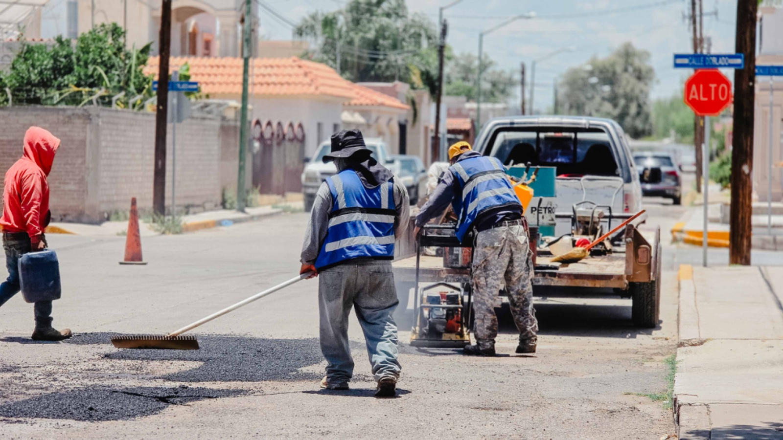 Refuerza Gobierno Municipal de Camargo trabajos de bacheo permanente y emergente tras lluvias