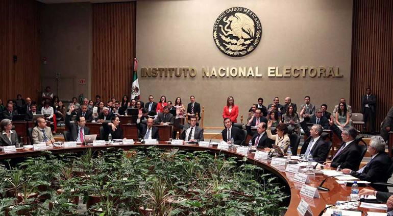 Prohíbe INE llamar «narcopartido» a Morena