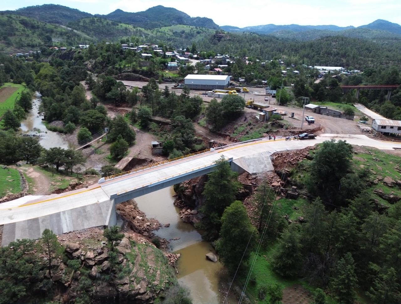 Concluye SCOP construcción del puente sobre el arroyo Cuiteco, en Bahuichivo