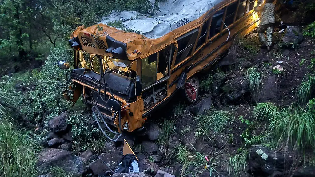“Detenido chofer de camión tras accidente en Madera”: Fiscalía