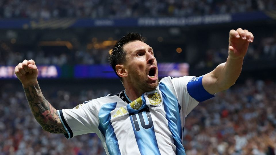¡Se salva el campeón! Argentina vence a Egipto con dramática remontada y avanza a Cuartos de Final del Mundial 2026